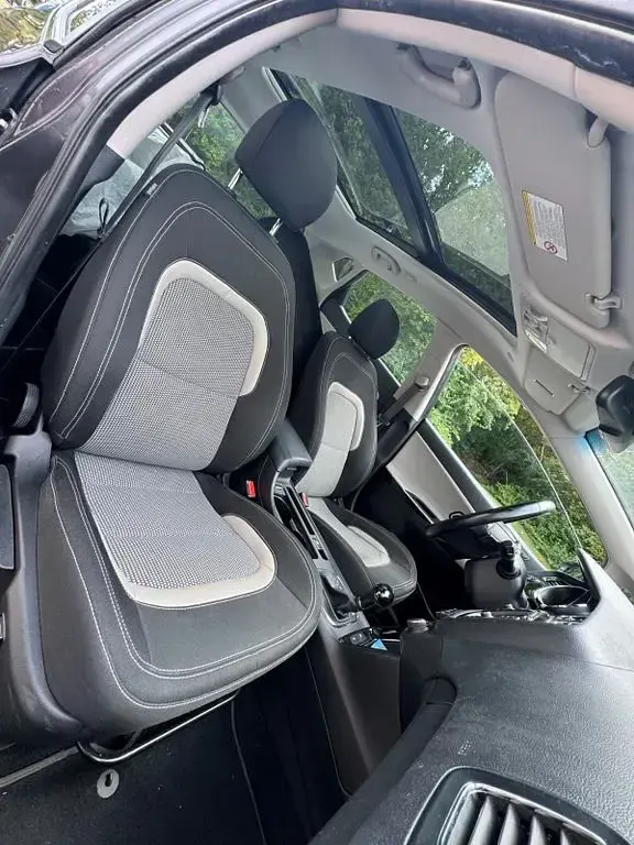 Gebraucht Kia Ceed GT 135 PS (99 kW) 2012 Grau Limousine