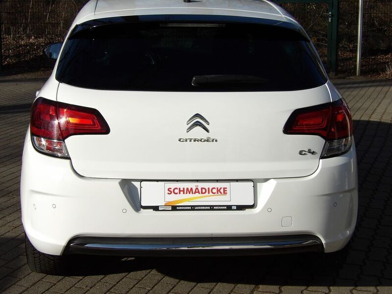 Gebraucht Citroën C4 SELECTION 131 PS (96 kW) 2016 Weiß Limousine