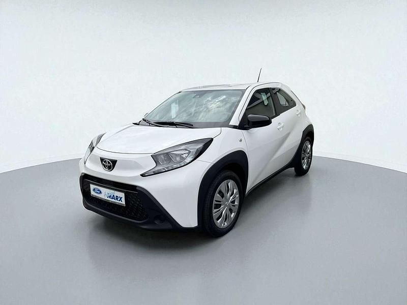 Neu Toyota Aygo X 72 PS (52 kW) 2025 Super white SUV