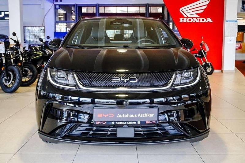 Neu BYD Dolphin Design 150 kW (204 PS) 2026 Schwarz Kleinwagen