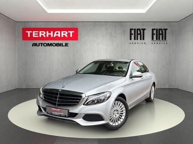 Iridiumsilber metalliclack Gebraucht 2015 Mercedes C180 Limousine | 14.987 € (Superpreis) - Bild 1/4