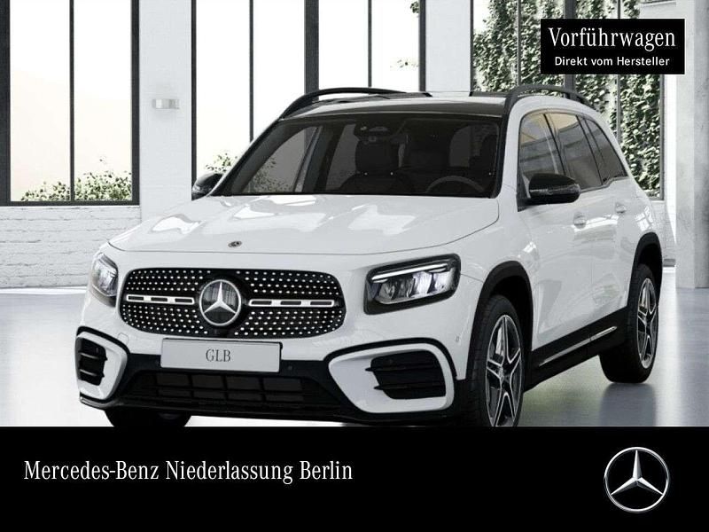 Polarweiß Gebraucht 2024 Mercedes GLB200 AMG SUV | 43.400 € (Fairer Preis) - Bild 1/4