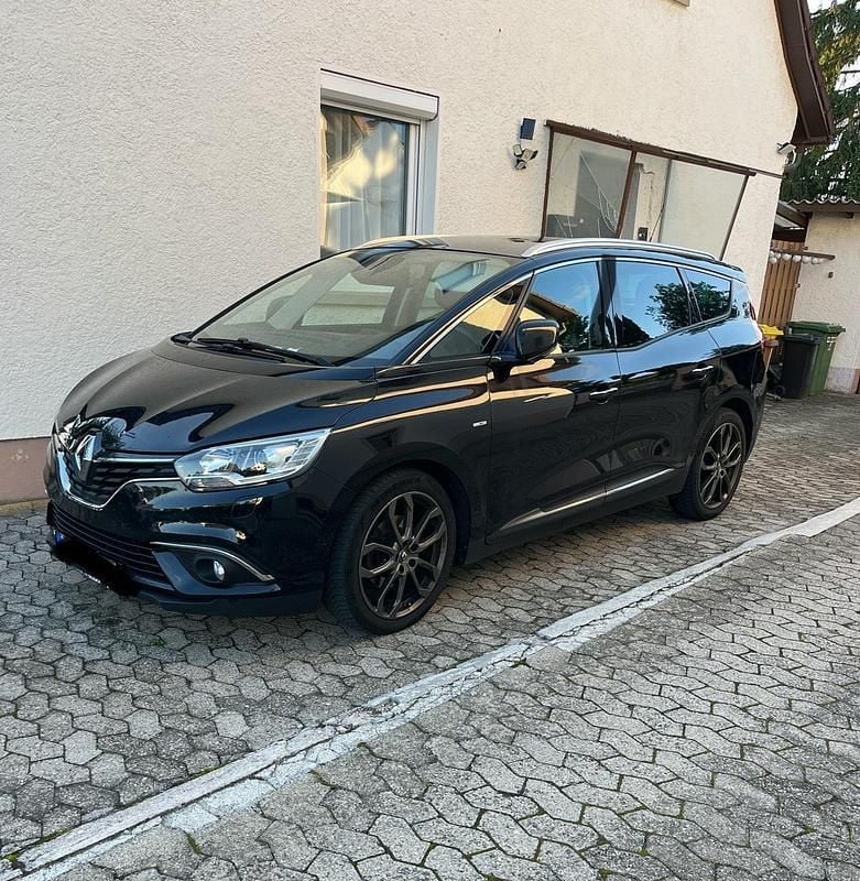 Schwarz Gebraucht 2018 Renault Grand Scénic IV Bose Edition Van / Kleinbus | 12.000 € (Guter Preis) - Bild 1/4