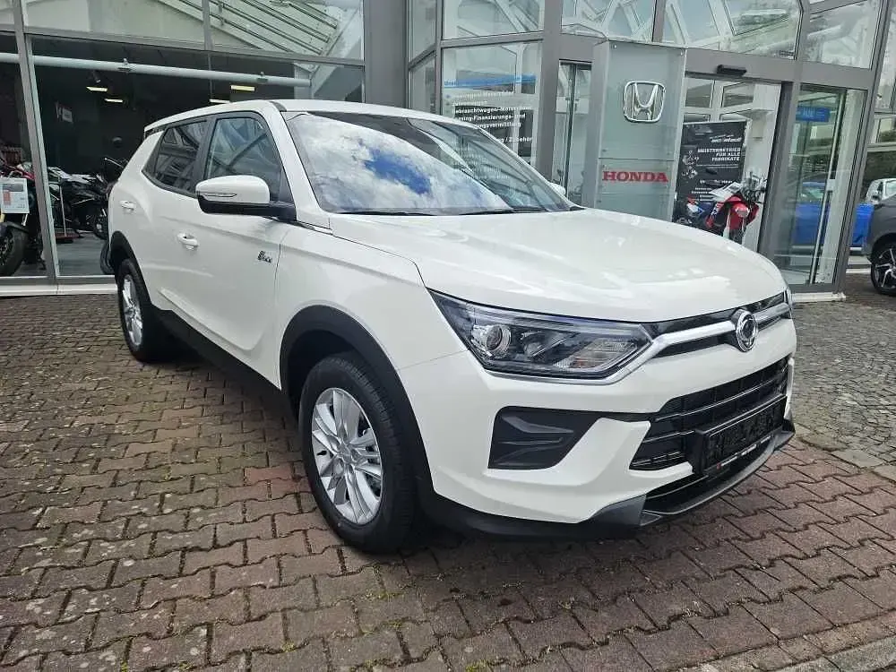 Neu KGM Korando 163 PS (119 kW) 2026 Grand white SUV
