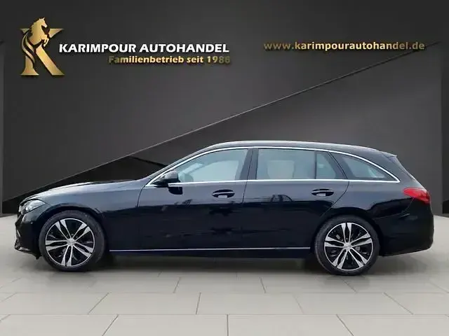 Second-hand Mercedes C220 200 CP (147 kW) 2021 Negru Break