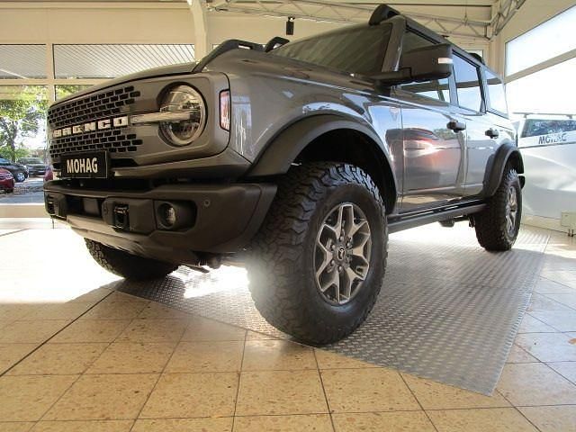 Grau Gebraucht 2023 Ford Bronco SUV | 55.990 € (Guter Preis) - Bild 1/4