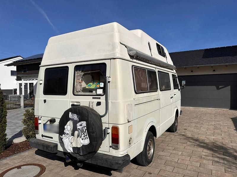 Second-hand VW LT 75 CP (55 kW) 1989 Alb Monovolum