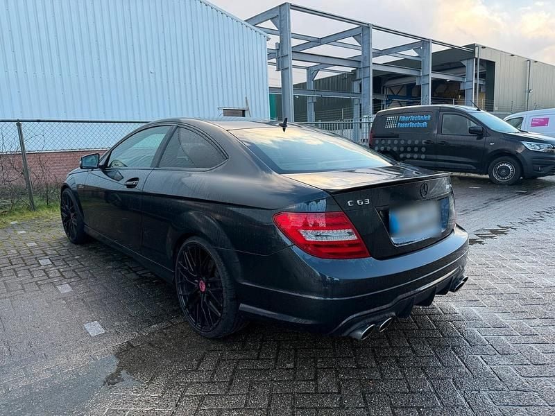 Gebraucht Mercedes C350 306 PS (225 kW) 2012 Schwarz Coupé
