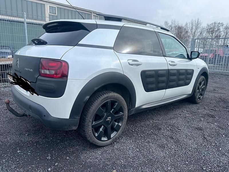 Gebraucht Citroën C4 89 PS (65 kW) 2016 Weiß SUV