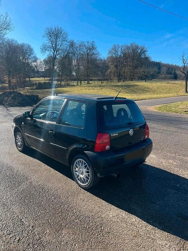 Gebraucht VW Lupo 50 PS (36 kW) 2002 Schwarz Kleinwagen