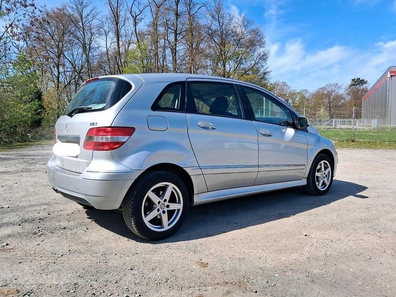 Gebraucht Mercedes B170 116 PS (85 kW) 2008 Silber Van / Kleinbus