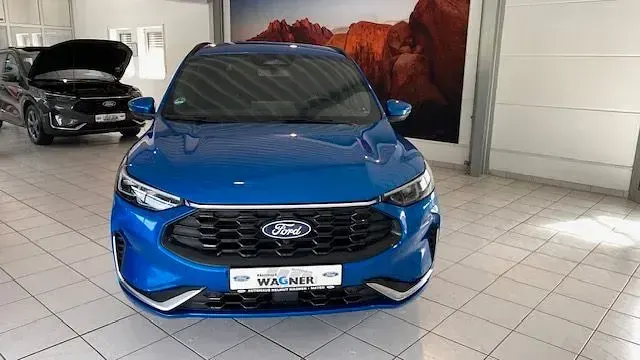 Gebraucht Ford Kuga ST-Line X 179 PS (131 kW) 2025 Blau SUV