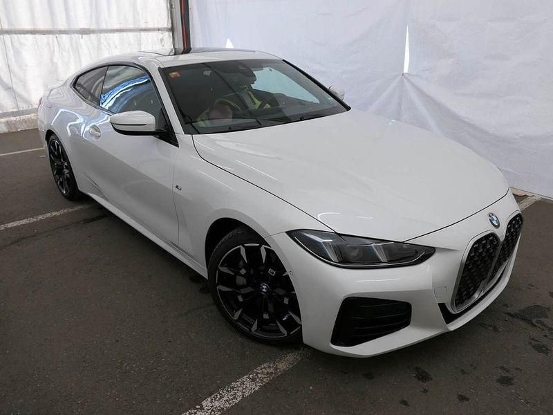 Gebraucht BMW 430 Comfort Edition 245 PS (180 kW) 2025 Mineralweiß Coupé