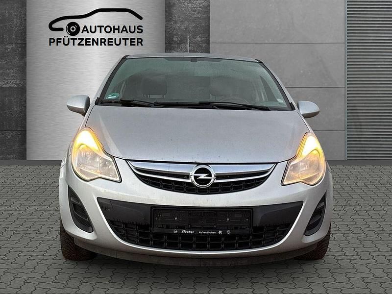 Gebraucht Opel Corsa Active 87 PS (63 kW) 2013 Silber Kleinwagen