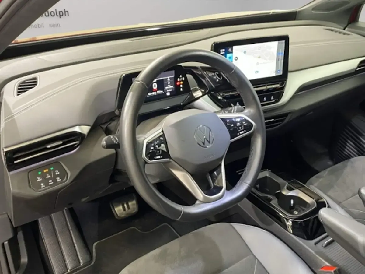 Używany VW ID.4 Pro Performance 150 kW (204 KM) 2023 Czerwony SUV