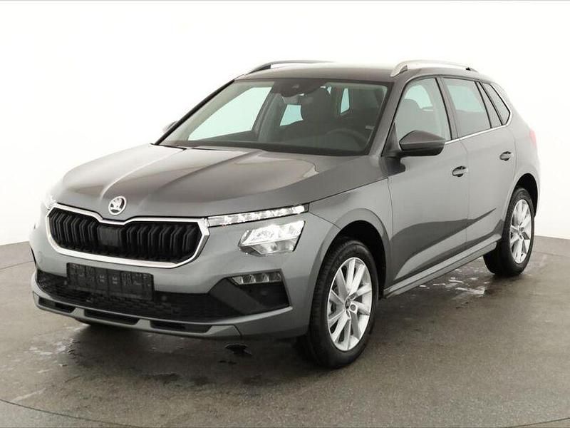 Neu Skoda Kamiq Selection 116 PS (85 kW) 2025 Grau SUV