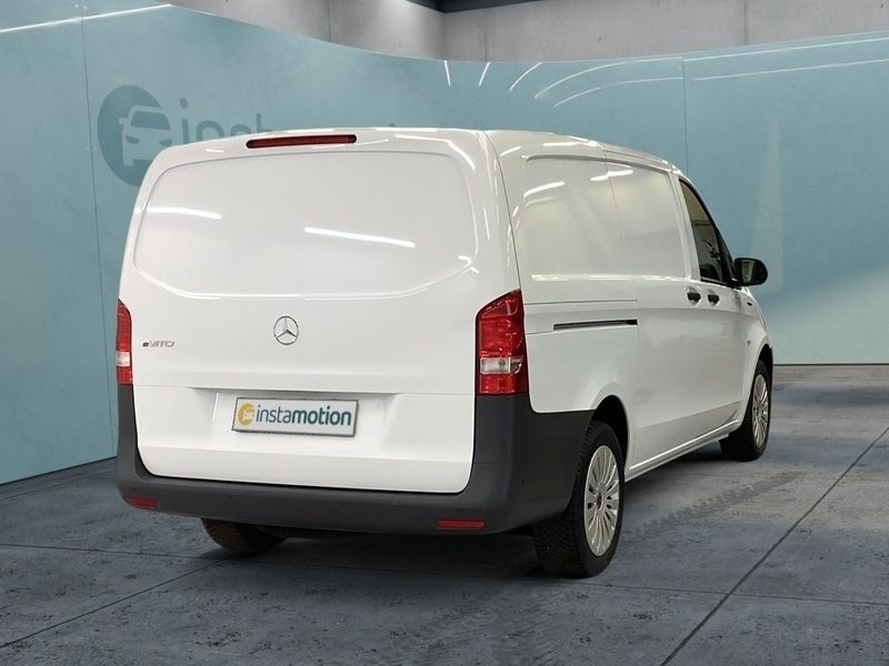 Gebraucht Mercedes e-Vito 85 kW (116 PS) 2023 Weiß Van / Kleinbus