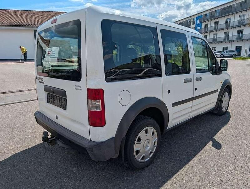 Gebraucht Ford Tourneo 90 PS (66 kW) 2004 Diamantweiß Kombi