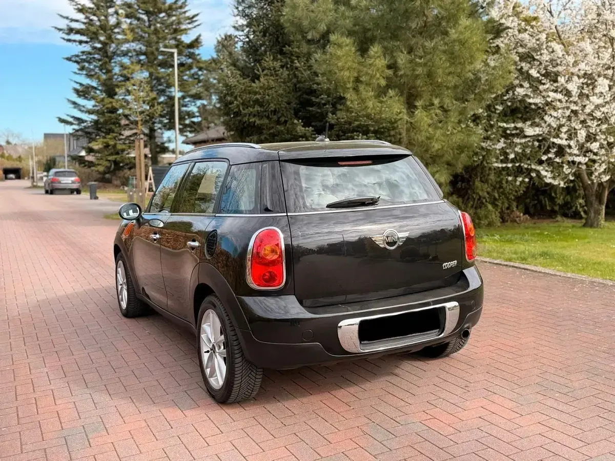 Usado Mini Countryman 122 HP (89 kW) 2012 Preto SUV