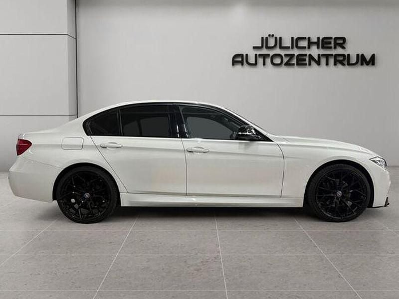 Gebraucht BMW 330 M Sport 252 PS (185 kW) 2017 Weiß Limousine