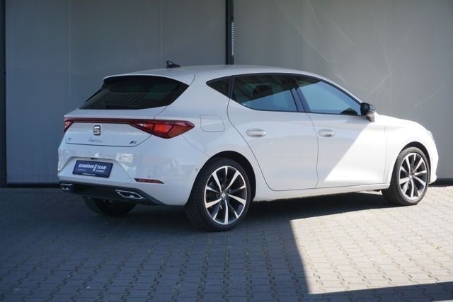 Second-hand Seat Leon FR 150 CP (110 kW) 2023 Alb