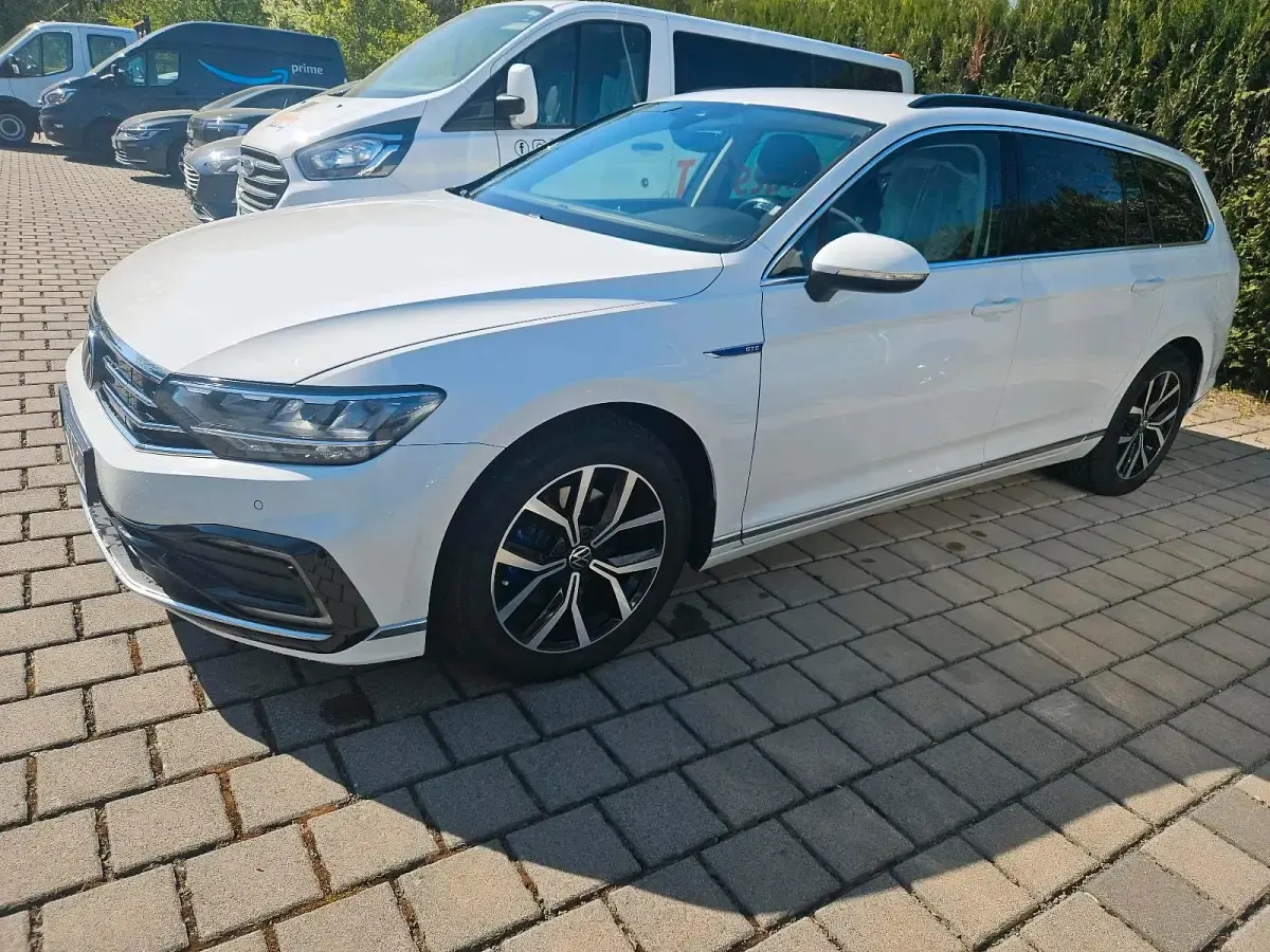 Gebraucht VW Passat GTE 218 PS (160 kW) 2021 Weiß Kombi