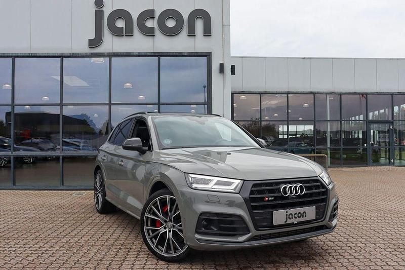 Grau Gebraucht 2019 Audi SQ5 Sport SUV | 39.900 € (Guter Preis) - Bild 1/4
