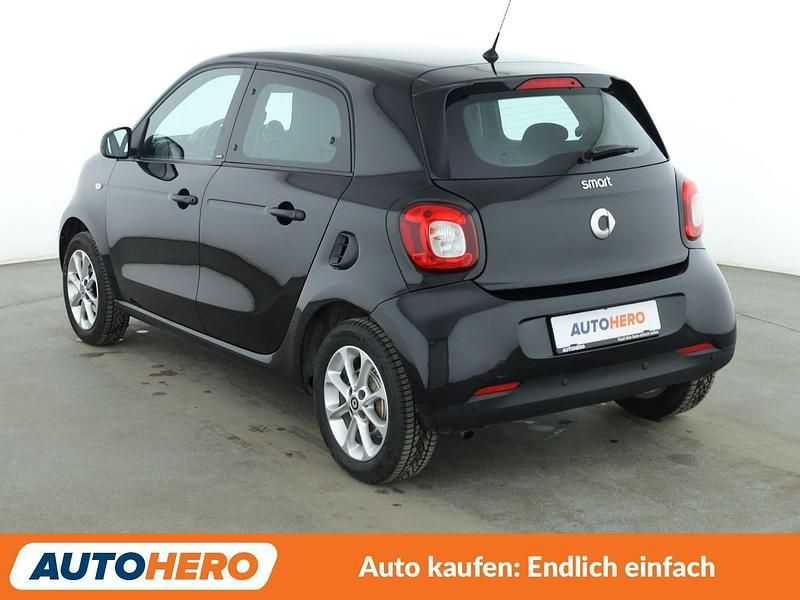 Gebraucht Smart ForFour Passion 71 PS (52 kW) 2016 Schwarz Kleinwagen