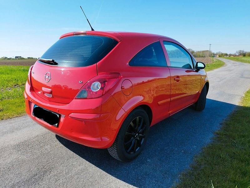 Gebraucht Opel Corsa Catch Me 80 PS (58 kW) 2007 Rot Kleinwagen