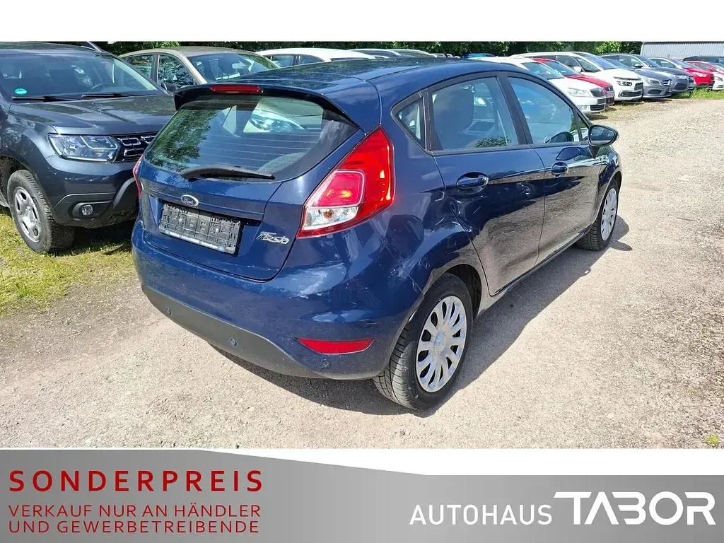Gebraucht Ford Fiesta 82 PS (60 kW) 2013 Blazerblau Kleinwagen