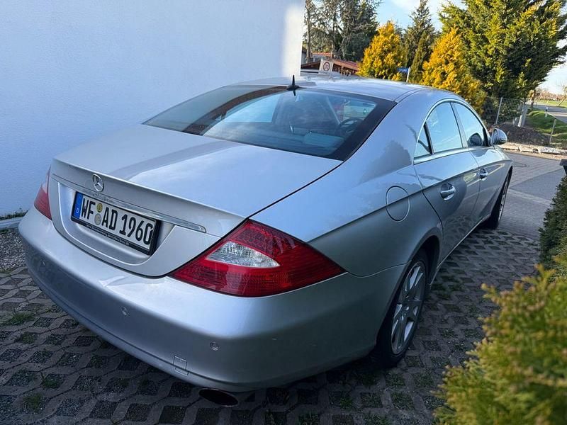 Gebraucht Mercedes CLS350 272 PS (200 kW) 2005 Grau Limousine