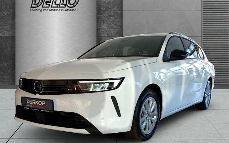 Weiß Neu 2025 Opel Astra Edition Kombi | 27.750 € (Superpreis) - Bild 1/2