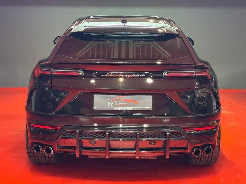 Second-hand Lamborghini Urus 650 CP (478 kW) 2020 Negru SUV