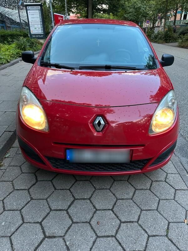 Rot Gebraucht 2010 Renault Twingo Kleinwagen | 1.350 € (Fairer Preis) - Bild 1/4