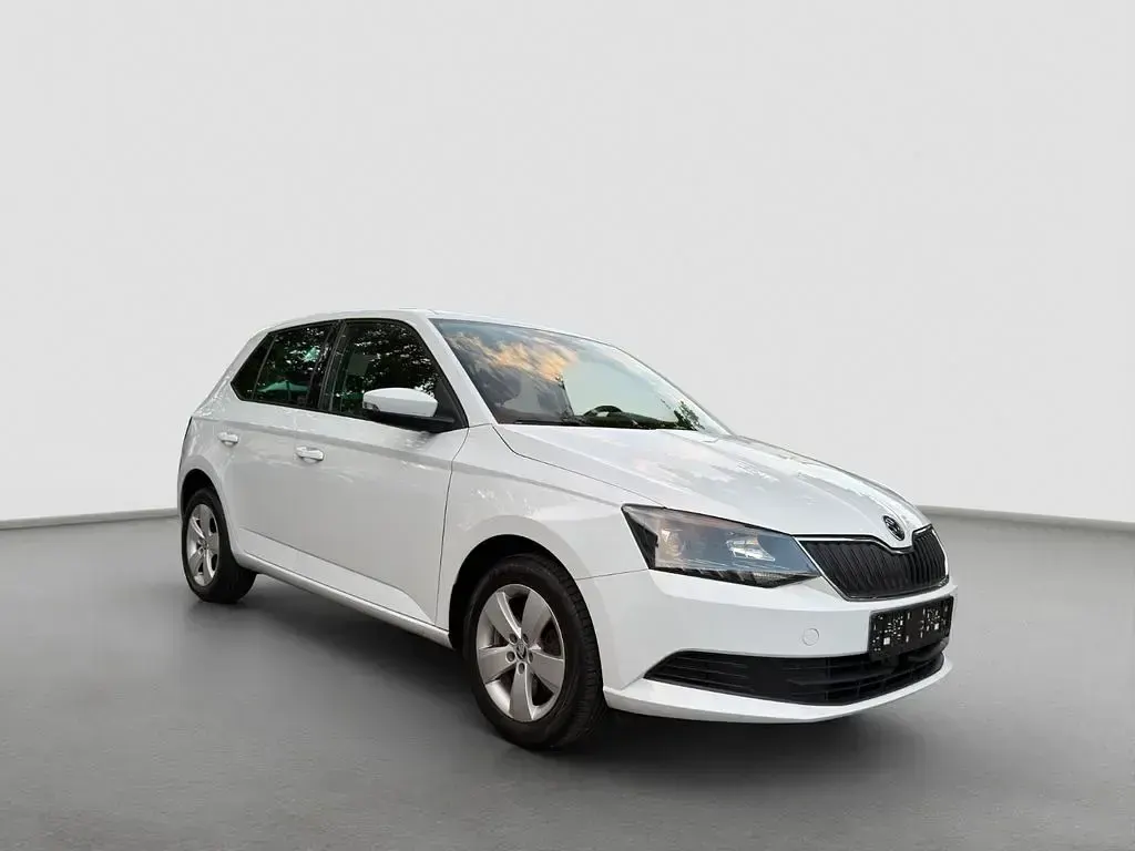 Gebraucht Skoda Fabia Ambition 110 PS (80 kW) 2016 Weiß Limousine