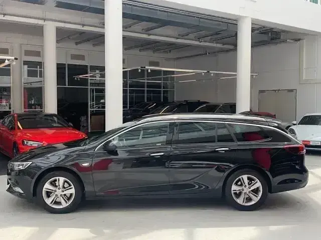Gebraucht Opel Insignia 170 PS (125 kW) 2018 Onyx schwarz Kombi