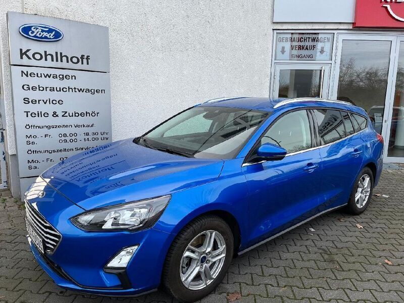Dynamicblau metallic (metallic) Gebraucht 2022 Ford Focus Cool & Connect Kombi | 21.470 € (Fairer Preis) - Bild 1/4