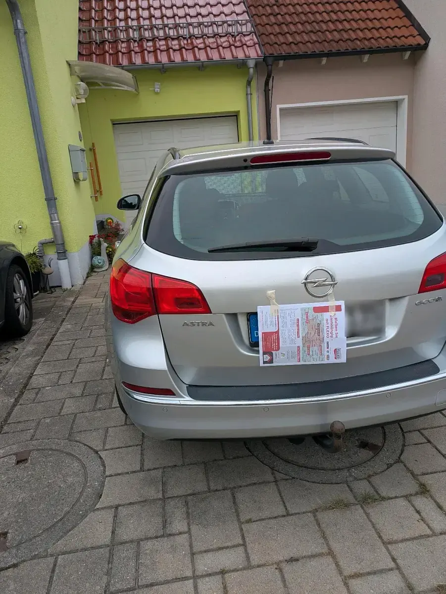 Gebraucht Opel Astra Style 110 PS (80 kW) 2014 Silber Kombi