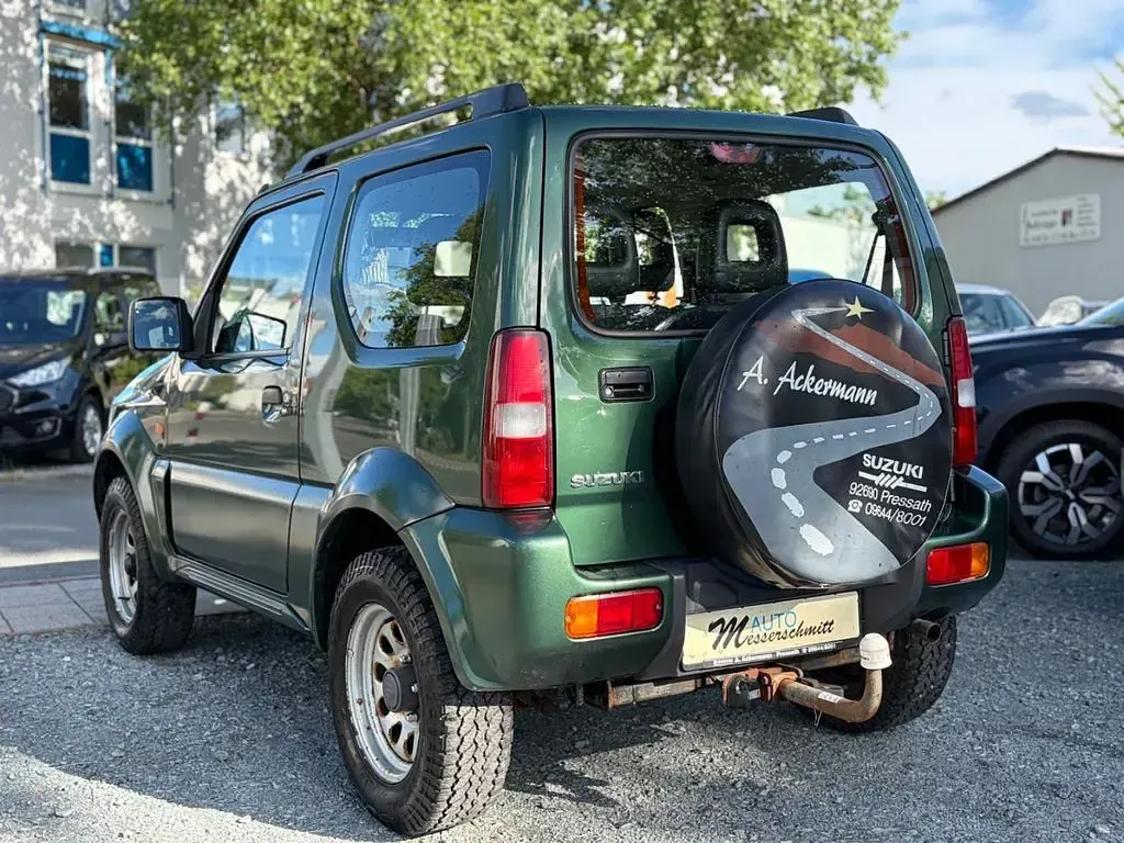 Gebraucht Suzuki Jimny 86 PS (63 kW) 2011 Grün SUV
