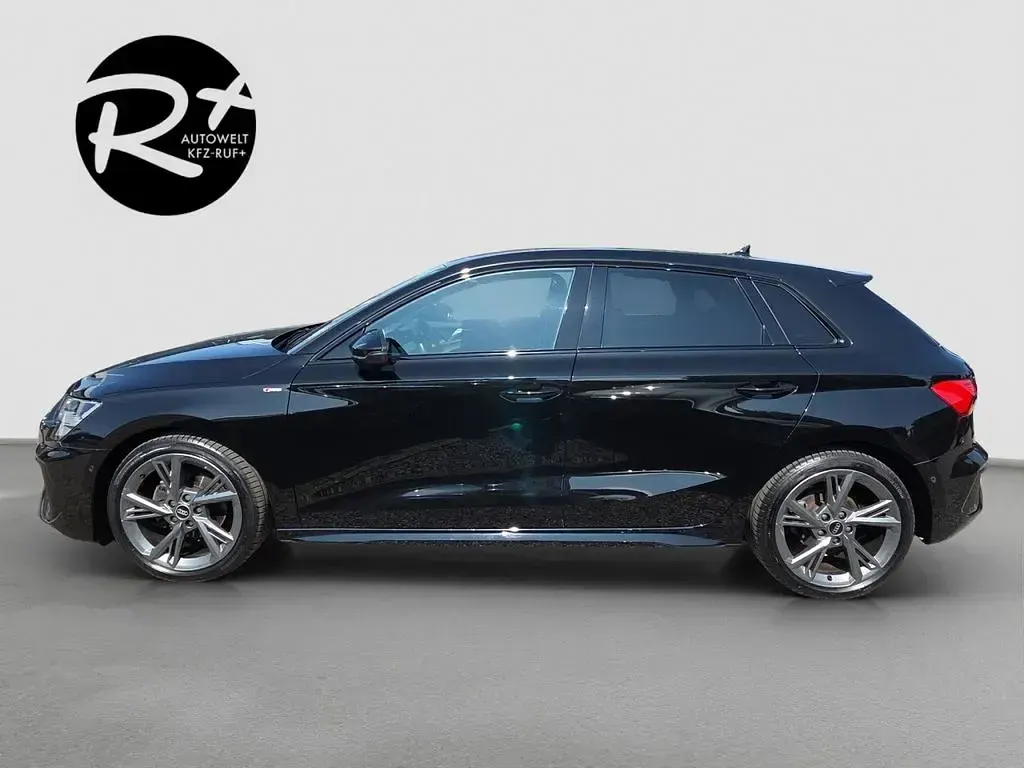 Gebraucht Audi A3 S-Line 150 PS (110 kW) 2022 Schwarz Limousine