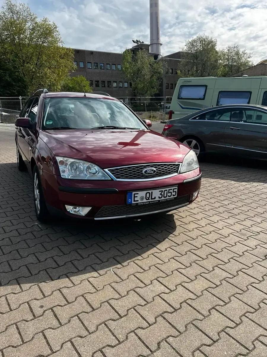 Second-hand Ford Mondeo 145 CP (106 kW) 2006 Roșu Break