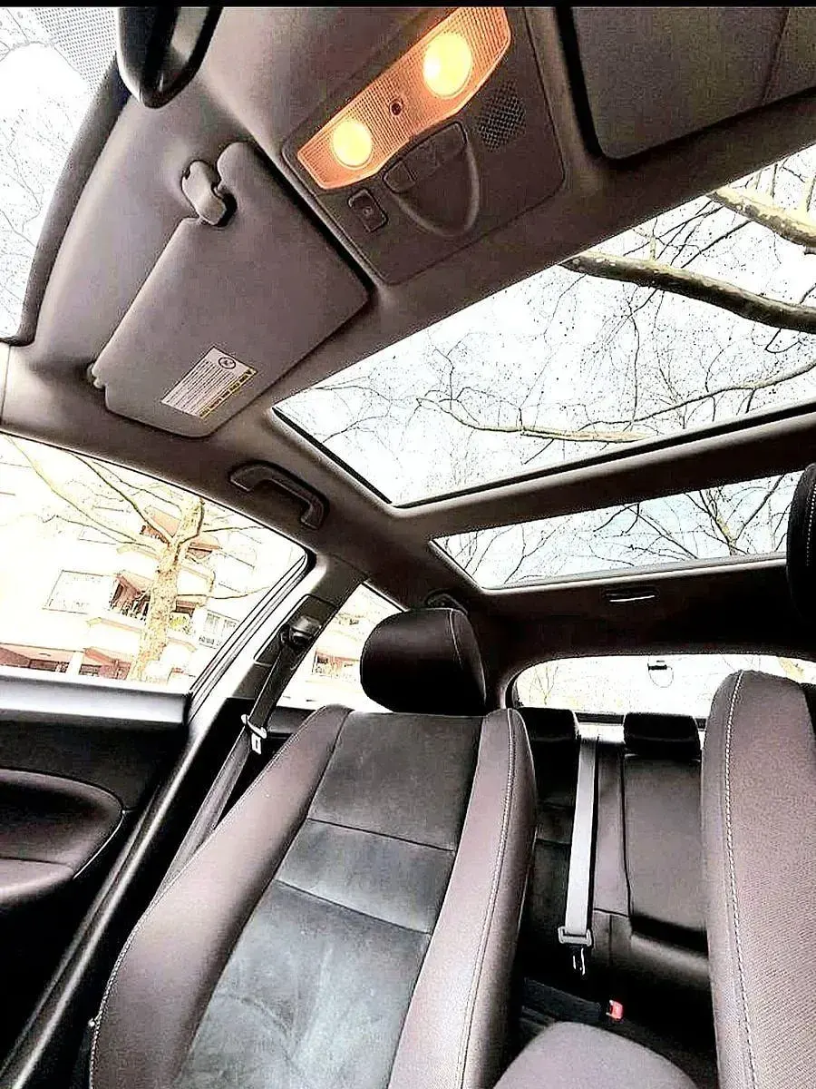 Gebraucht Honda Civic Executive 140 PS (102 kW) 2011 Braun Limousine