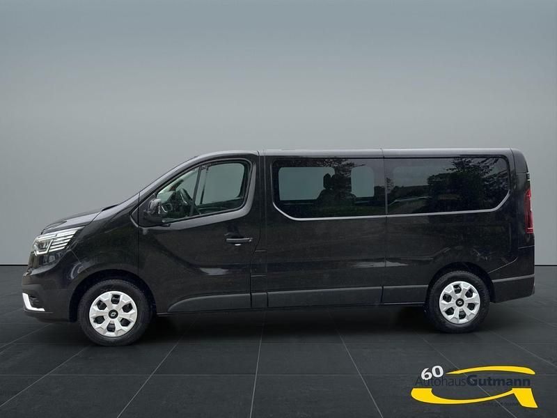 Gebraucht Renault Trafic Equilibre 150 PS (110 kW) 2025 Schwarz midnight Van / Kleinbus
