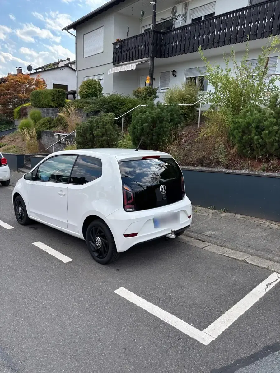 Gebraucht VW up! Sound 60 PS (44 kW) 2017 Weiß Kleinwagen