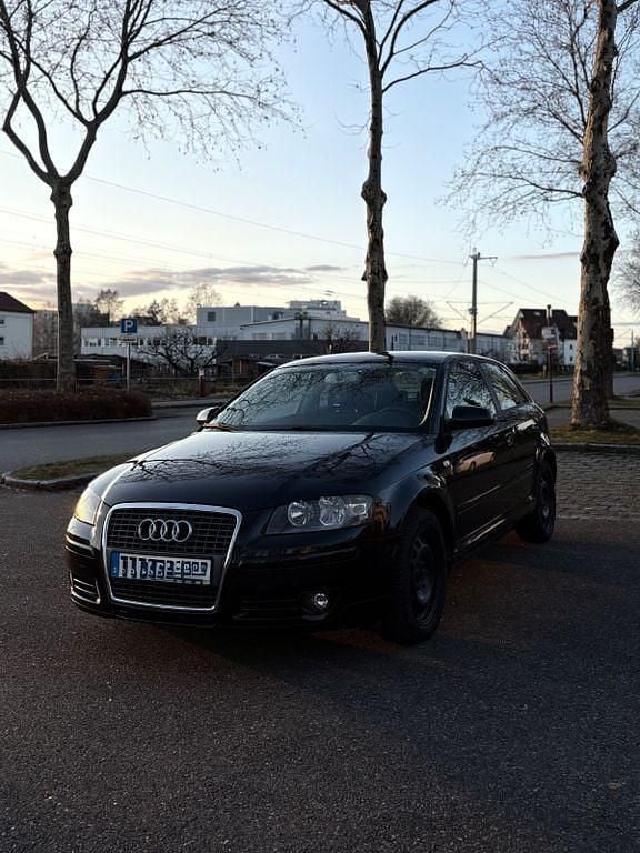 Gebraucht Audi A3 Ambiente 125 PS (91 kW) 2008 Schwarz Kleinwagen