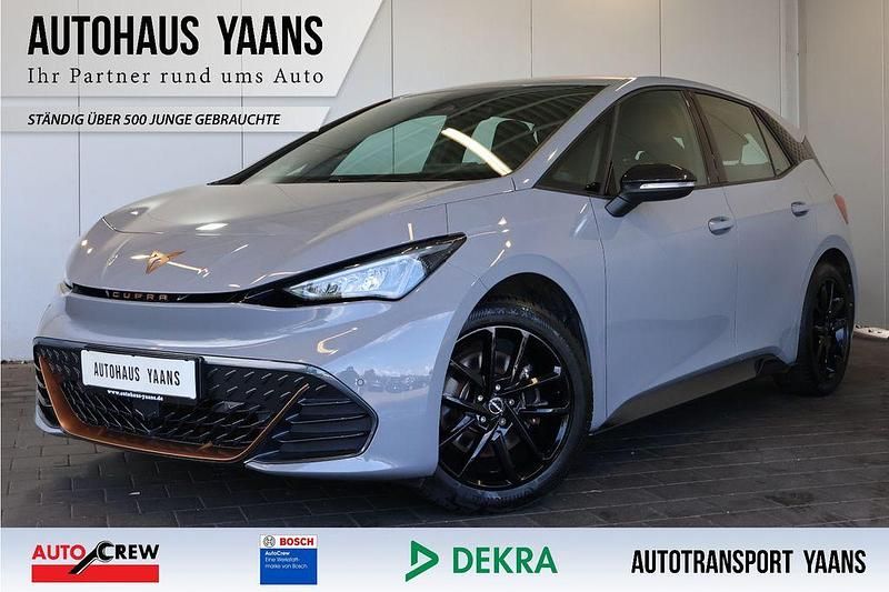 Grau Gebraucht 2022 Cupra Born Kleinwagen | 21.689 € (Guter Preis) - Bild 1/4