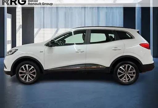 Gebraucht Renault Kadjar Black Edition 140 PS (102 kW) 2021 Weiss nacre SUV