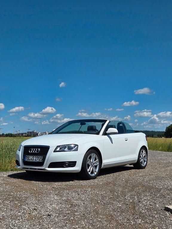 Weiß Gebraucht 2009 Audi A3 Cabriolet Ambition Cabrio | 5.000 € (Guter Preis) - Bild 1/4