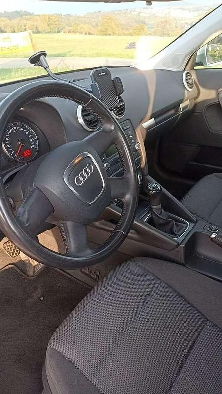 Gebraucht Audi A3 Attraction 125 PS (91 kW) 2008 Limousine