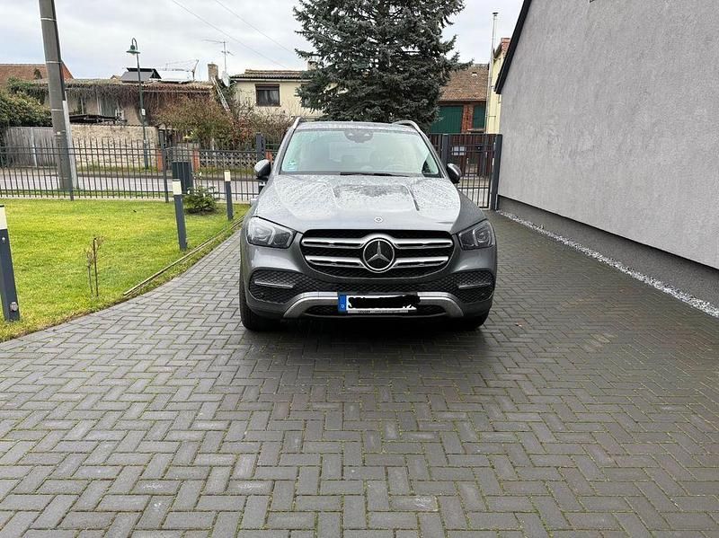 Gebraucht Mercedes GLE350 194 PS (142 kW) 2021 Grau SUV